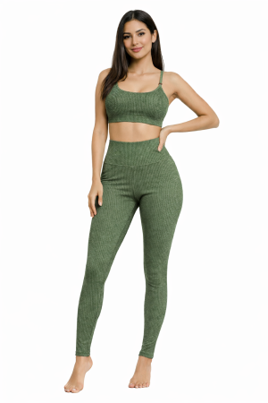 Conjunto de calça canelada